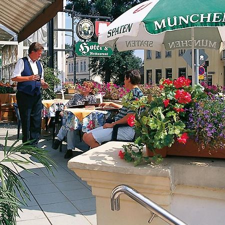 Hotel - Restaurant Kurhaus Klotzsche Dresden Exterior foto