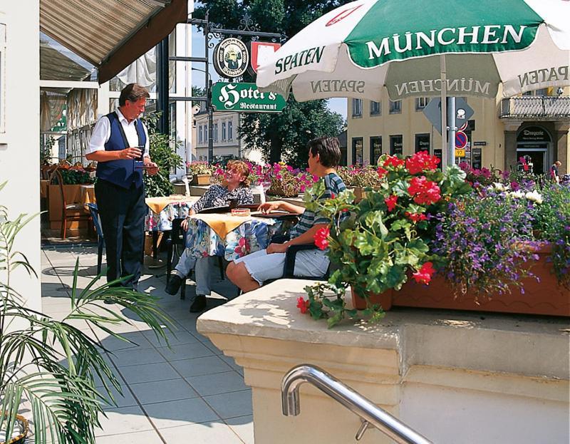 Hotel - Restaurant Kurhaus Klotzsche Dresden Exterior foto